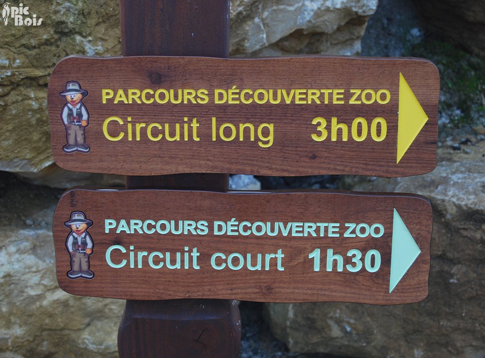 Signalétique touristique - Directionnel sentier - Durée parcours - Fabrication PIC BOIS