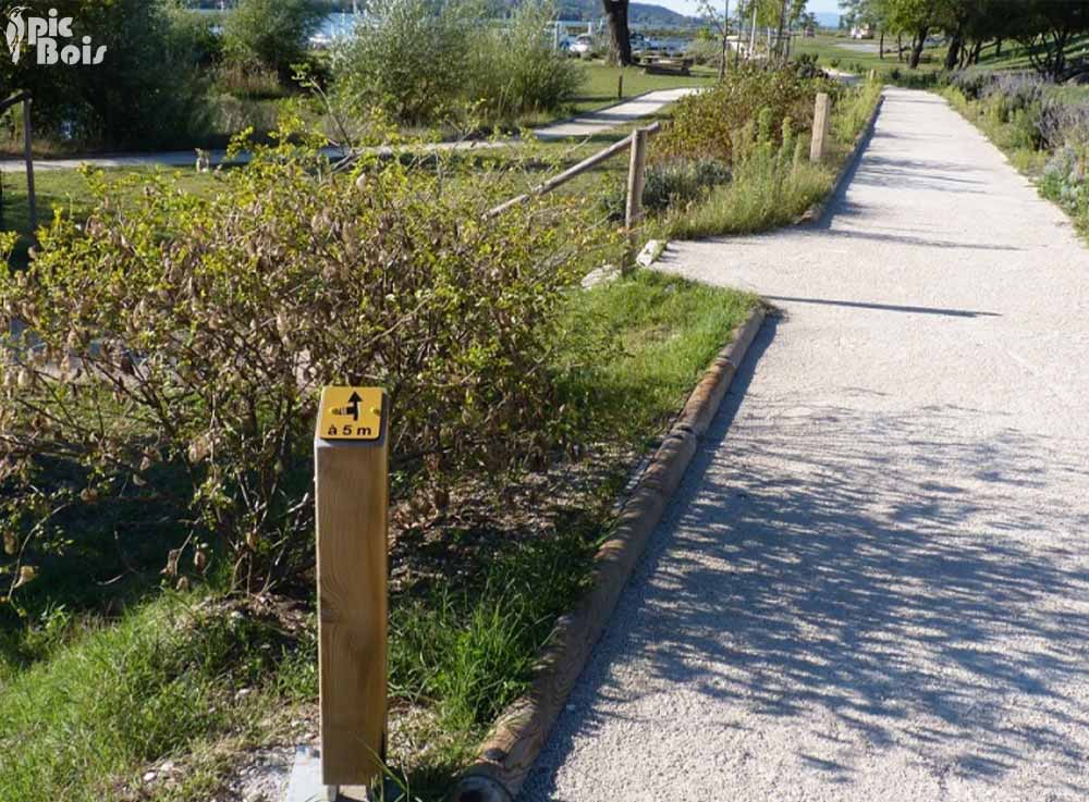 Signalétique touristique - Balisage - Bords du Rhône - Fabrication PIC BOIS