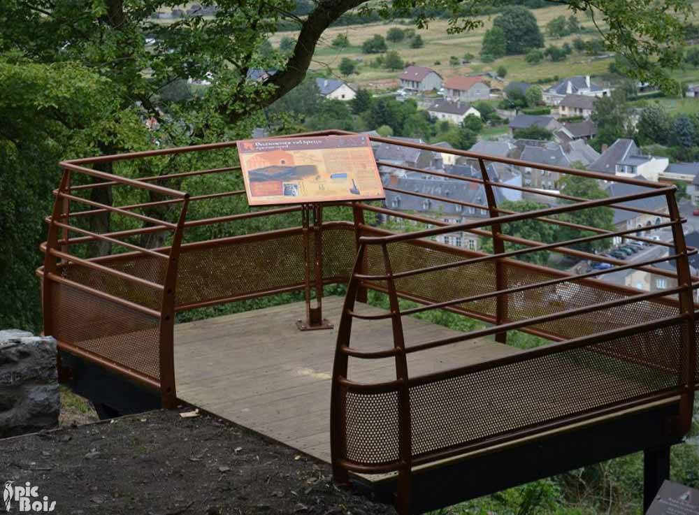 Signalétique touristique - Table de lecture - Belvédère - Fabrication PIC BOIS