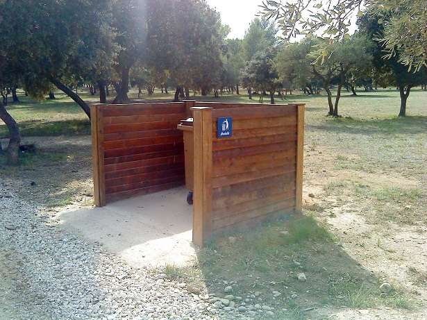 Signalétique touristique - Corbeilles - Cache-conteneur parc - Fabrication PIC BOIS
