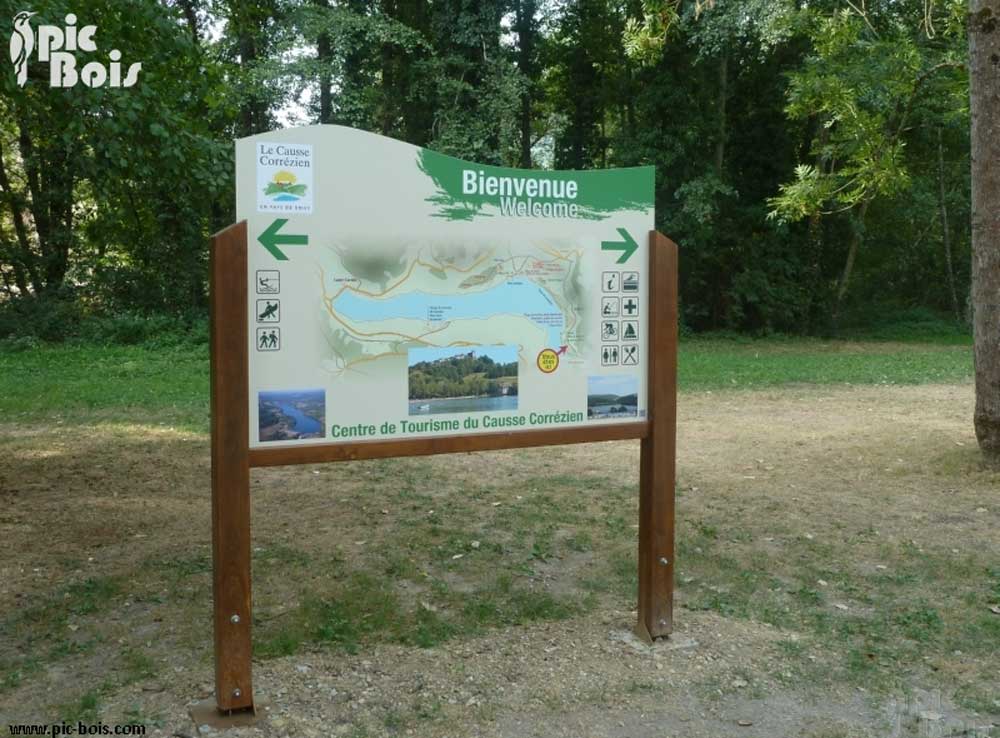 Signalétique touristique - Panneau d'information - Plan parcours - Fabrication PIC BOIS