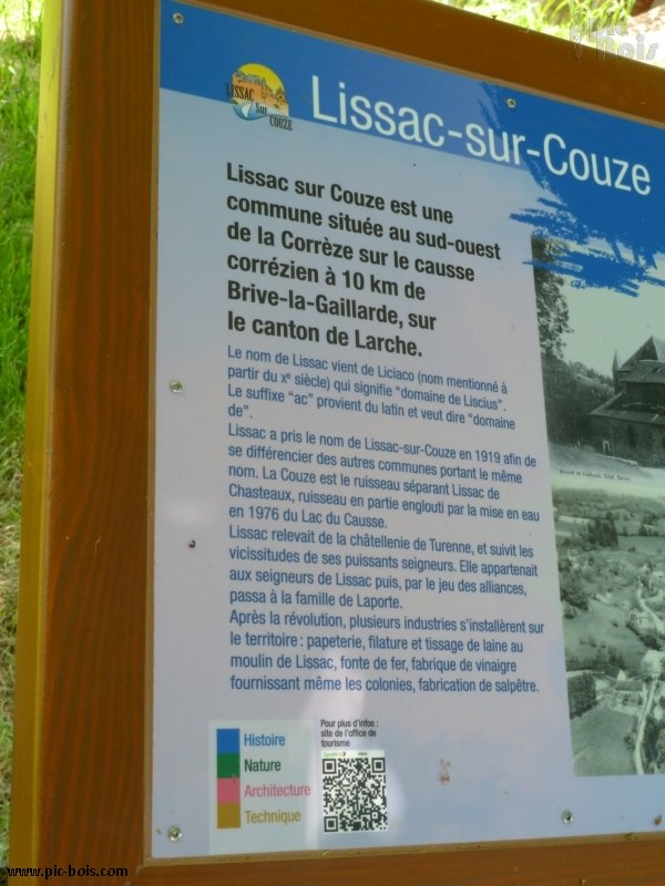 Signalétique touristique - Signaletag - Panneau de randonnée - Fabrication PIC BOIS