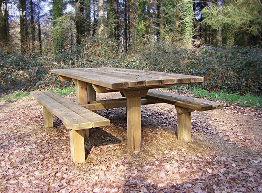 Signalétique touristique - Table de pique-nique - En forêt - Fabrication PIC BOIS