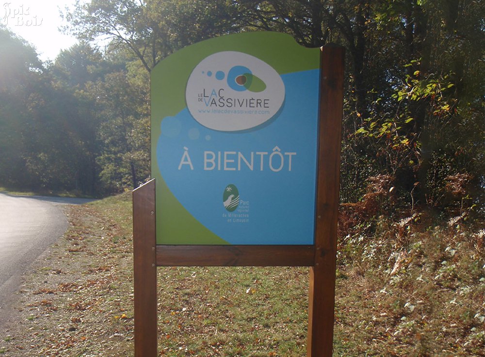Signalétique touristique - Panneau d'information - Départ du lac - Fabrication PIC BOIS