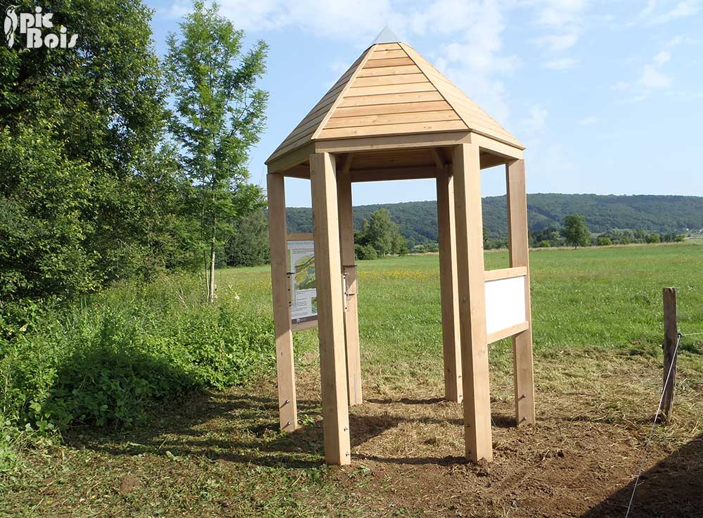 Signalétique touristique - Panneau d'information - Kiosque - Fabrication PIC BOIS