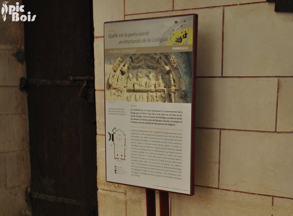 Signalétique touristique - Panneau d'information - Collégiale - Fabrication PIC BOIS