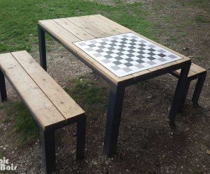Signalétique touristique - Table de jeu - Jeu de dames - Fabrication PIC BOIS
