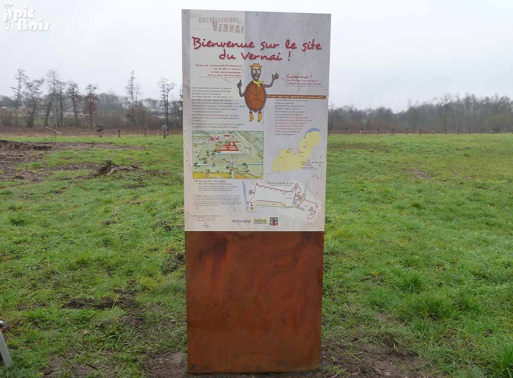 Signalétique touristique - Totem - Site archéologique - Fabrication PIC BOIS