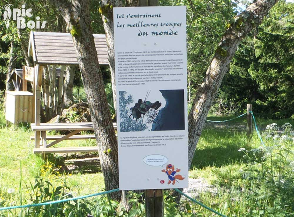 Signalétique touristique - Panneau d'information - Entrainement - Fabrication PIC BOIS