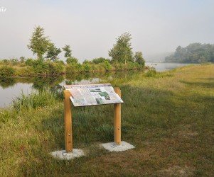 Signalétique touristique - Table de lecture - La vie de l'étang - Fabrication PIC BOIS