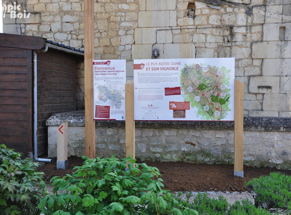 Signalétique touristique - Panneau d'information - Plan vignoble - Fabrication PIC BOIS