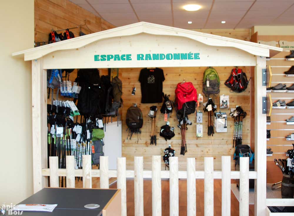 Signalétique touristique - Enseigne murale - Espace randonnée - Fabrication PIC BOIS
