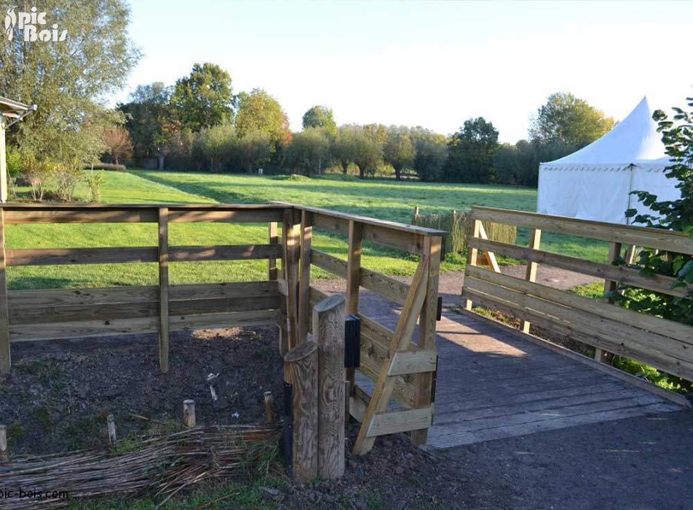 Signalétique touristique - Barrières - Aménagement de Parc  - Fabrication PIC BOIS