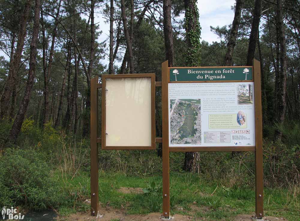 Signalétique touristique - Panneau d'affichage - Accueil forêt - Fabrication PIC BOIS