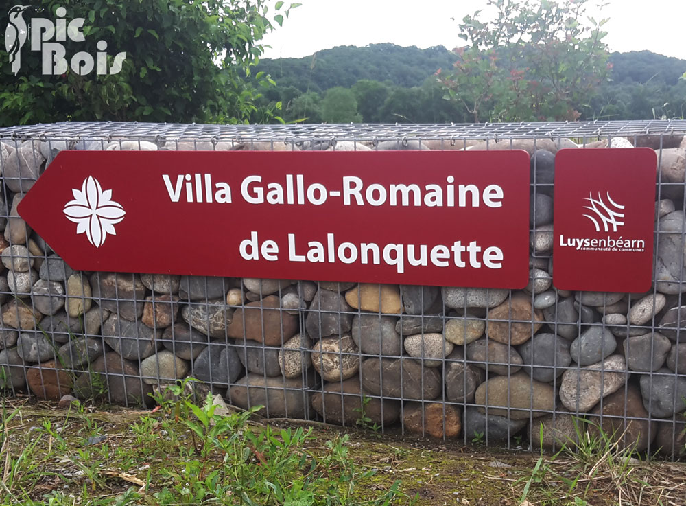 Signalétique touristique - Directionnel routier - Tôle alu - Fabrication PIC BOIS