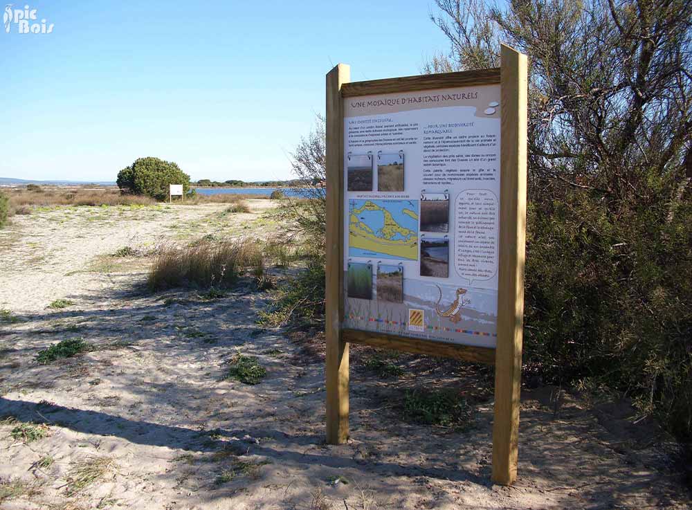 Signalétique touristique - Mobilier interactif - Habitats naturels - Fabrication PIC BOIS
