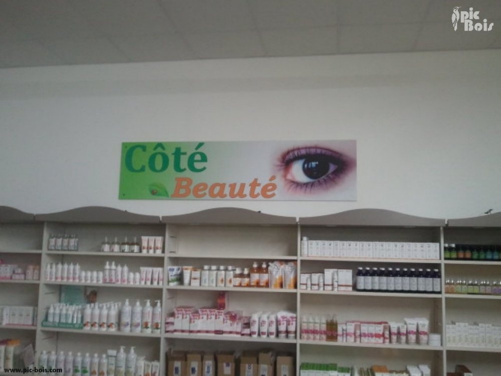 Signalétique touristique - Enseigne murale - Rayon beauté - Fabrication PIC BOIS