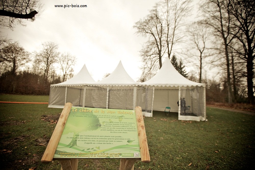Signalétique touristique - Table de lecture - Thématique événement - Fabrication PIC BOIS