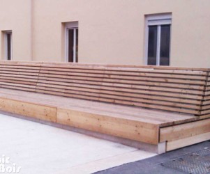 69-oullins-bancs-meleze.jpg Signalétique touristique - Banc - En mélèze - Fabrication PIC BOIS