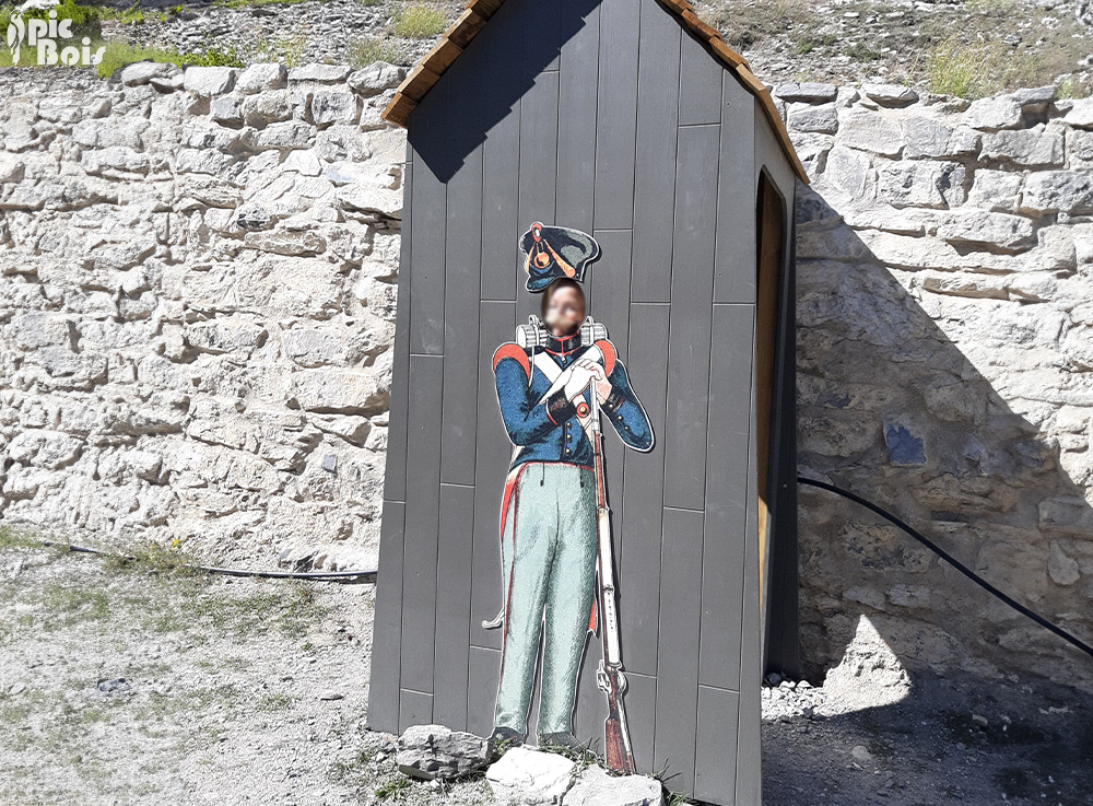 Signalétique touristique - Panneau de jeu - Panneau photo soldat - Fabrication PIC BOIS
