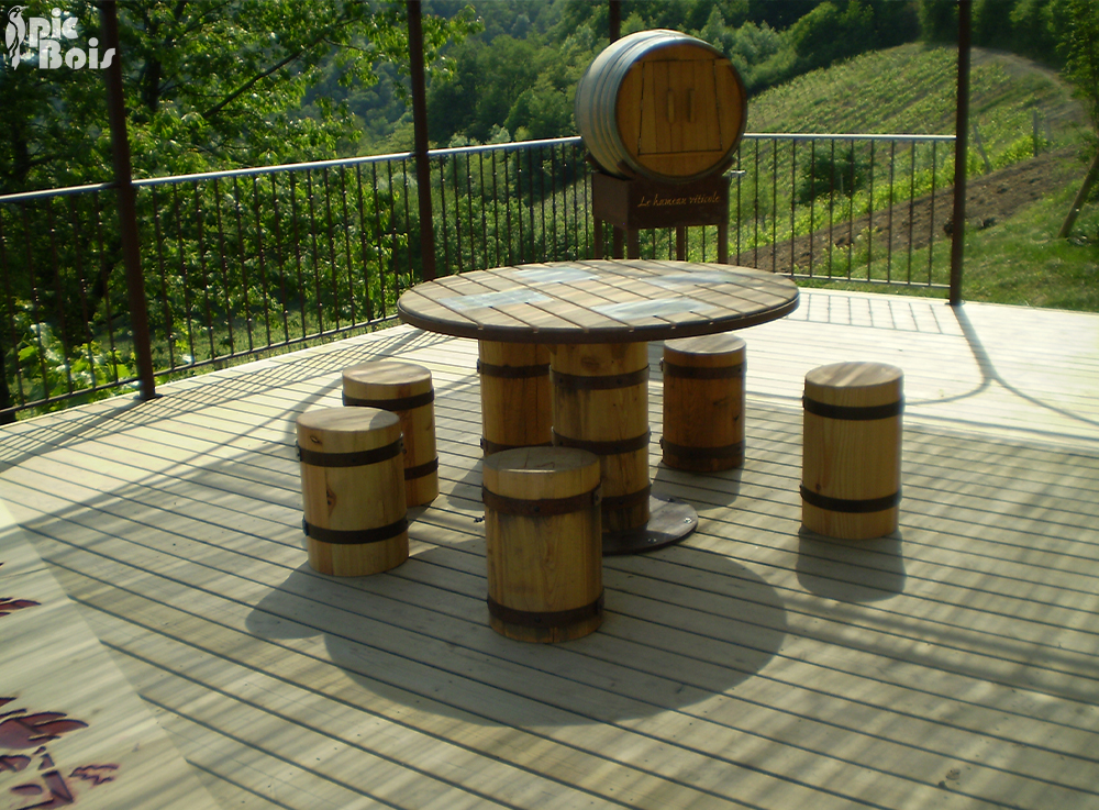 Signalétique touristique - Maquette - Tonneau de vin - Fabrication PIC BOIS