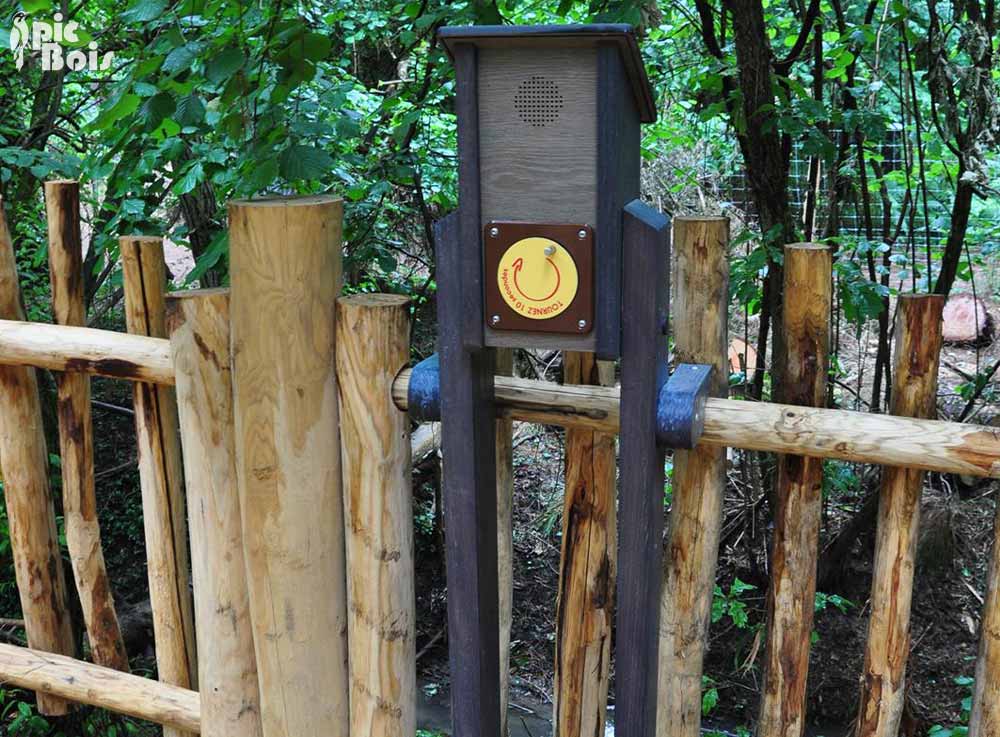 Signalétique touristique - Parcours sensoriel - Ecoute active - Fabrication PIC BOIS