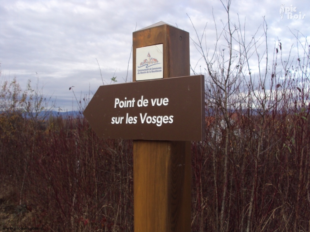 Signalétique touristique - Directionnel sentier - Point de vue - Fabrication PIC BOIS