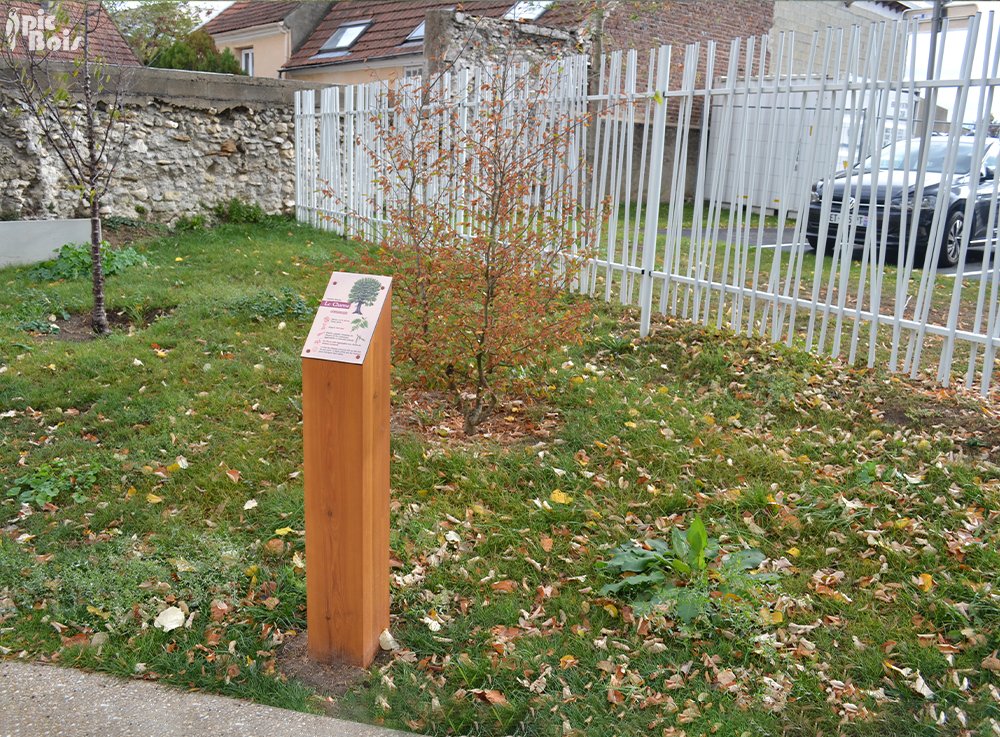 Signalétique touristique - Plaque thématique - Clé-en-main Erable - Fabrication PIC BOIS