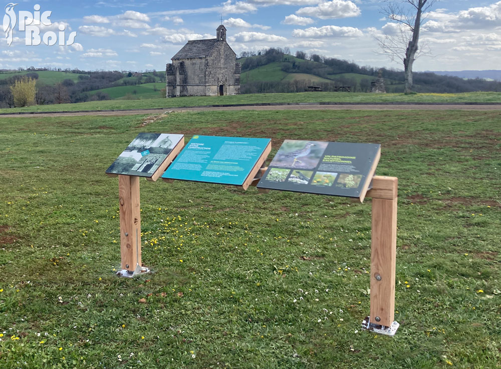 Signalétique touristique - Table de lecture - Patrimoine et nature - Fabrication PIC BOIS