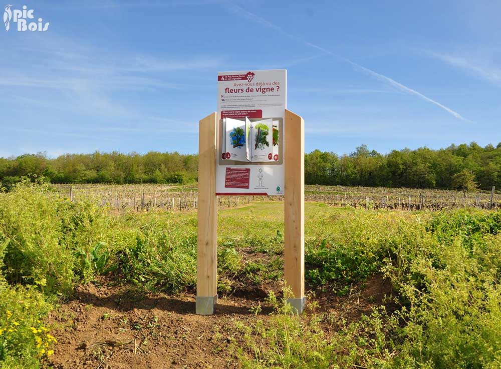 Signalétique touristique - Mobilier interactif - Cœur du vignoble - Fabrication PIC BOIS