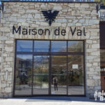 Enseigne murale – Maison de Val