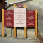Panneau d&rsquo;information – Commerces ville