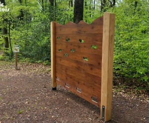 picbois – Jeu ludo-sportif – Mur de la traversée 70-Fougerolles Signalétique touristique - Jeu ludo-sportif - Mur de la traversée - Fabrication PIC BOIS