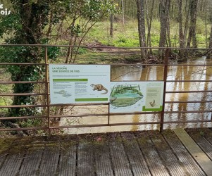 Signalétique touristique - Panneau d'information - La Vézone - Fabrication PIC BOIS