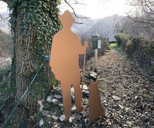 Signalétique touristique - Silhouette - Homme et chien - Fabrication PIC BOIS