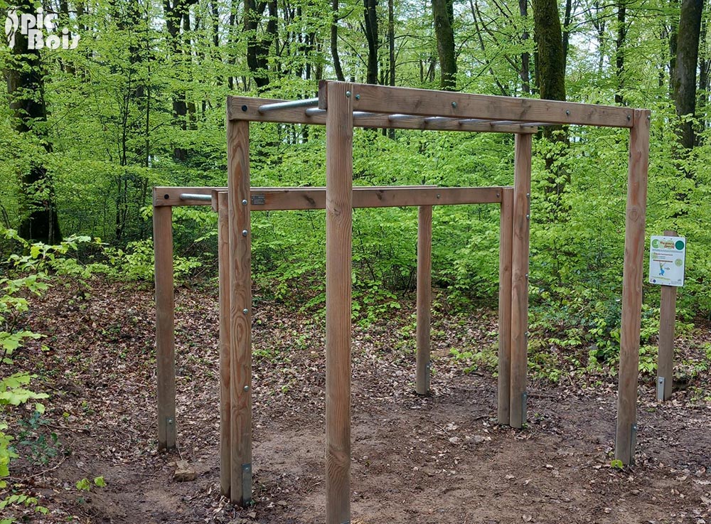 Signalétique touristique - Agrès sportif - Echelles horizontales - Fabrication PIC BOIS