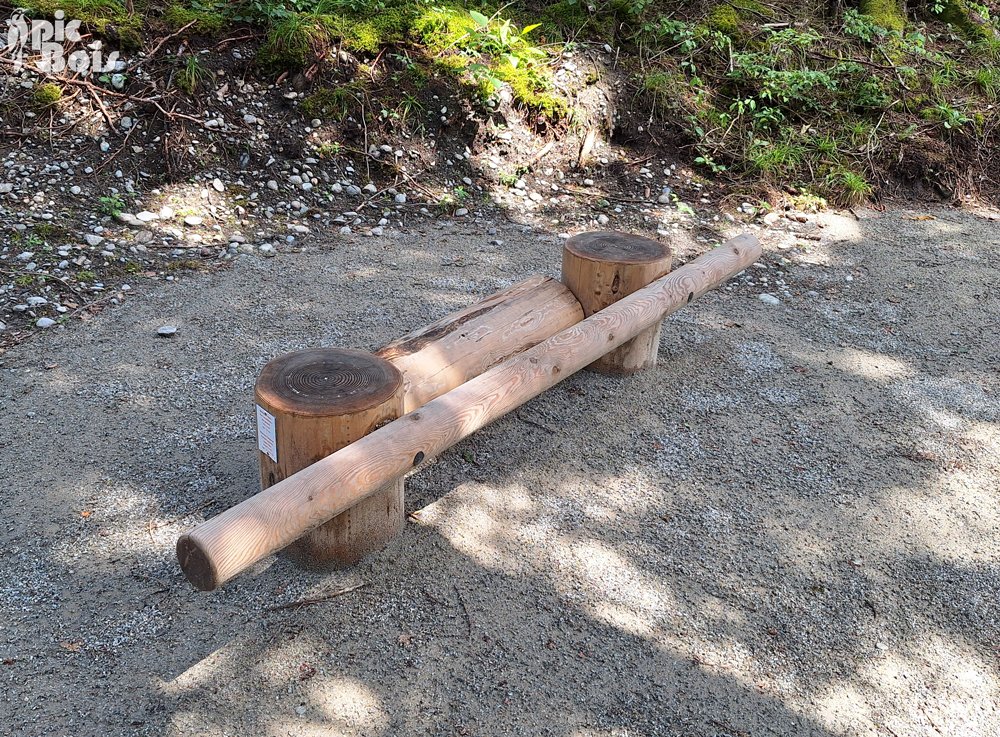 Signalétique touristique - Agrès sportif - Rondin à abdos - Fabrication PIC BOIS