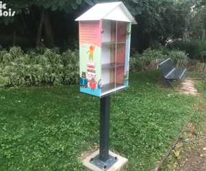 Signalétique touristique - Boîte à livres - Deux pans - Fabrication PIC BOIS