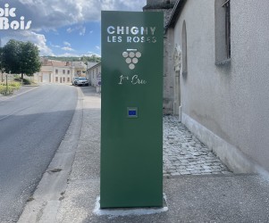 Signalétique touristique - Totem - Découpe grappe raisin - Fabrication PIC BOIS
