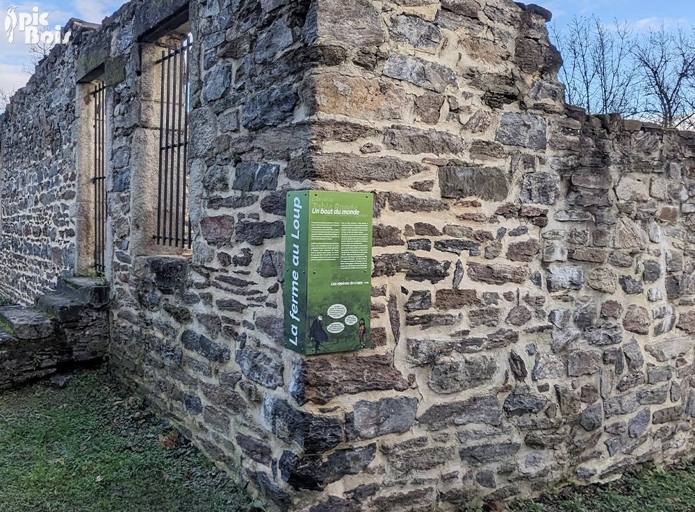 Signalétique touristique - Panneau d'angle - Fabrication PIC BOIS