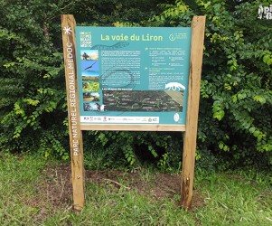 Signalétique touristique - Panneau d'information - La voie du Liron - Fabrication PIC BOIS