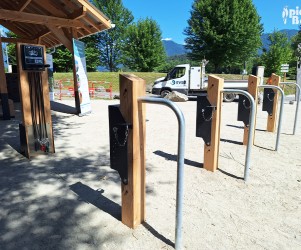 picbois-support-cycles-73-st-pierre-d’albigny Signalétique touristique - Les porte-vélos et appuis-vélos