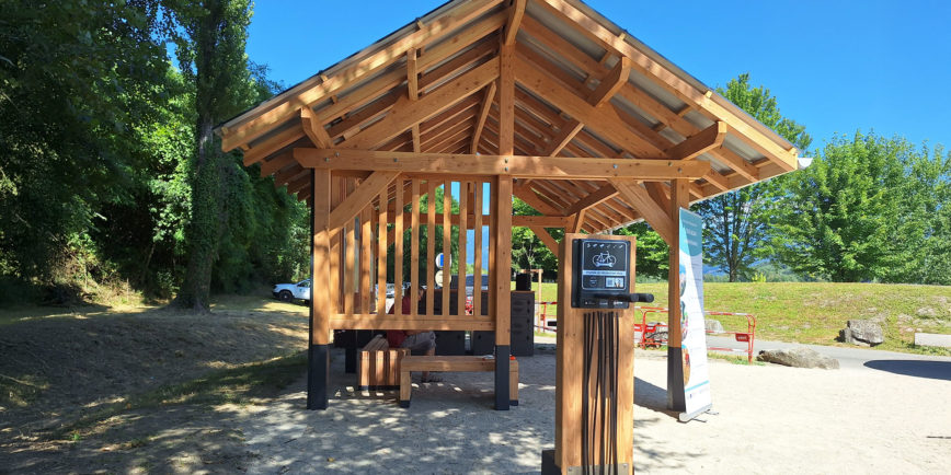 Signalétique touristique - Abri vélo - Fabrication PIC BOIS