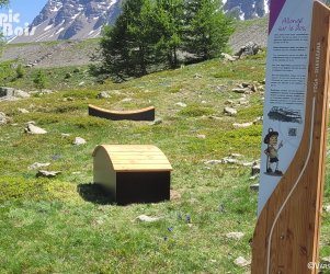 Signalétique touristique - Gamme Bien-Être - Méridienne onde - Fabrication PIC BOIS