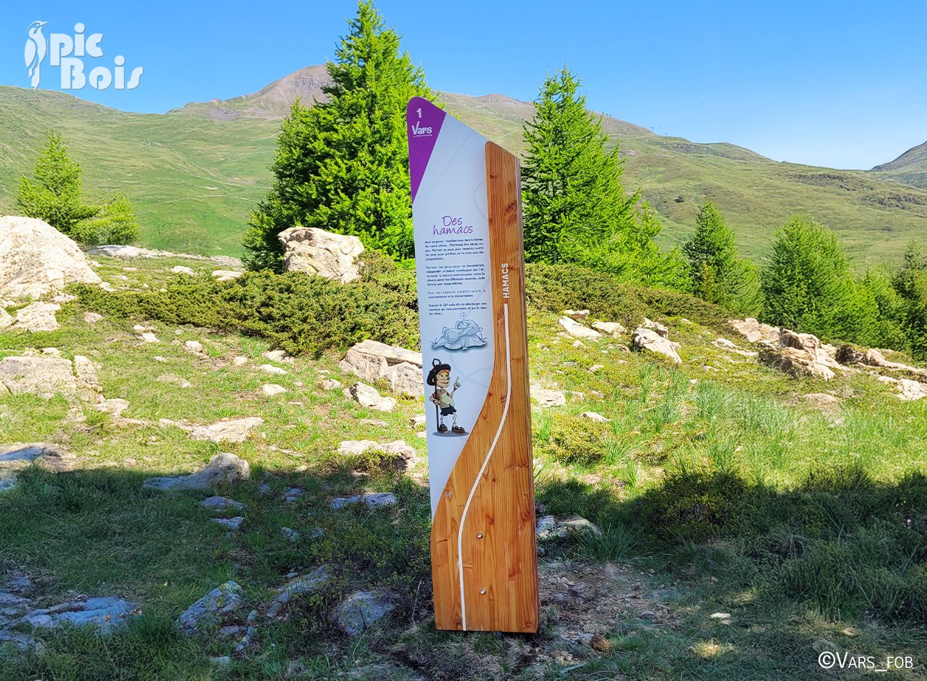 Signalétique touristique - Gamme Bien-Être - Totem thématique - Fabrication PIC BOIS
