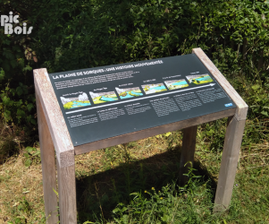 picbois – Table de lecture – Plaine de Sorques – 77 – Melun Signalétique touristique – Table de lecture - Plaine de Sorques – Fabrication PIC BOIS