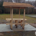 Table de pique nique – Abri bois