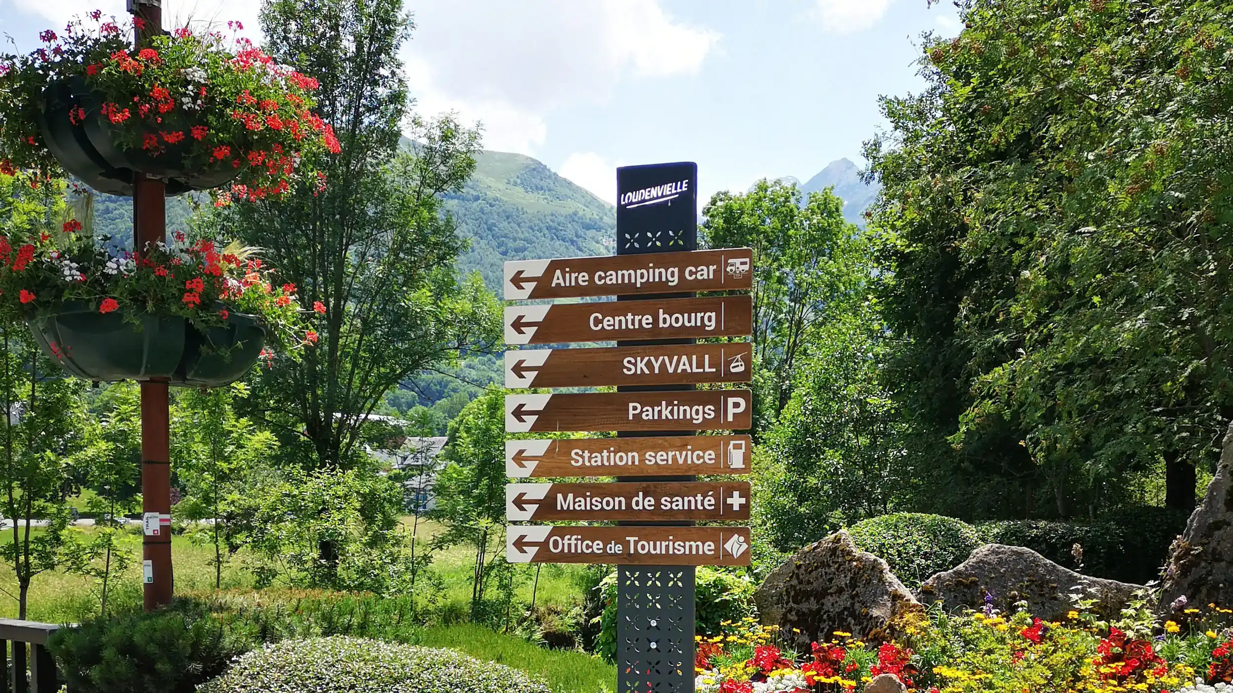 PIC BOIS - Signalétique de commune signalétique d'informations locale