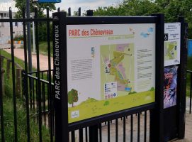 Panneau d'information structure en métal - Nanterre