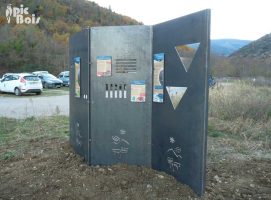 PIC BOIS - Paravent d'observation en corten avec découpes traversantes - PNR Pyrénées Catalanes (66)